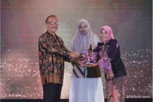 PT Bukit Asam Tbk Raih Dua Penghargaan di Ajang Bina Mitra UMKM Award 2025Dorong UMKM Naik Kelas, PTBA Teguhkan Komitmen Pemberdayaan Ekonomi Lokal