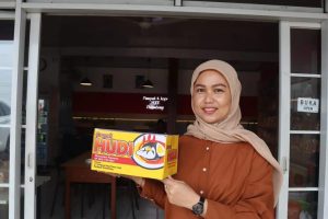 Rasa Autentik dari Palembang, Pempek Hudi Tembus Omzet Ratusan Juta