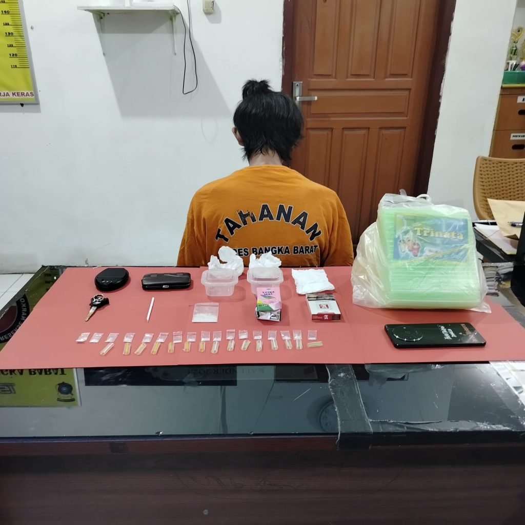Polres Bangka Barat Ungkap Kasus Narkoba, Pria Muda Ditangkap dengan 18 Paket Shabu