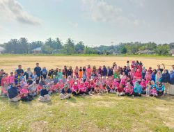 Senam Java Aero Bersama Masyarakat Kundi Bersatu di lapangan Bola Mutiara Desa Kundi.