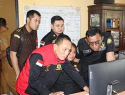 Kejari Muara Enim Geledah Kantor KONI dan Dispora Terkait Dugaan Korupsi Dana Hibah Rp8,5 Miliar