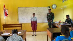 Wujud Kepedulian TNI Terhadap Pendidikan di Papua, Satgas Yonif 144/JY Jadi Tenaga Pendidik