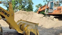 TAMBANG PASIR ILEGAL, PEMILIK “D” ANGKAT BICARA