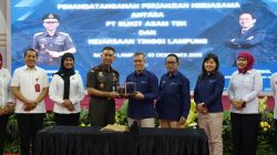 PTBA dan Kejati Lampung Teken PKS Bantuan Hukum dan TJSL